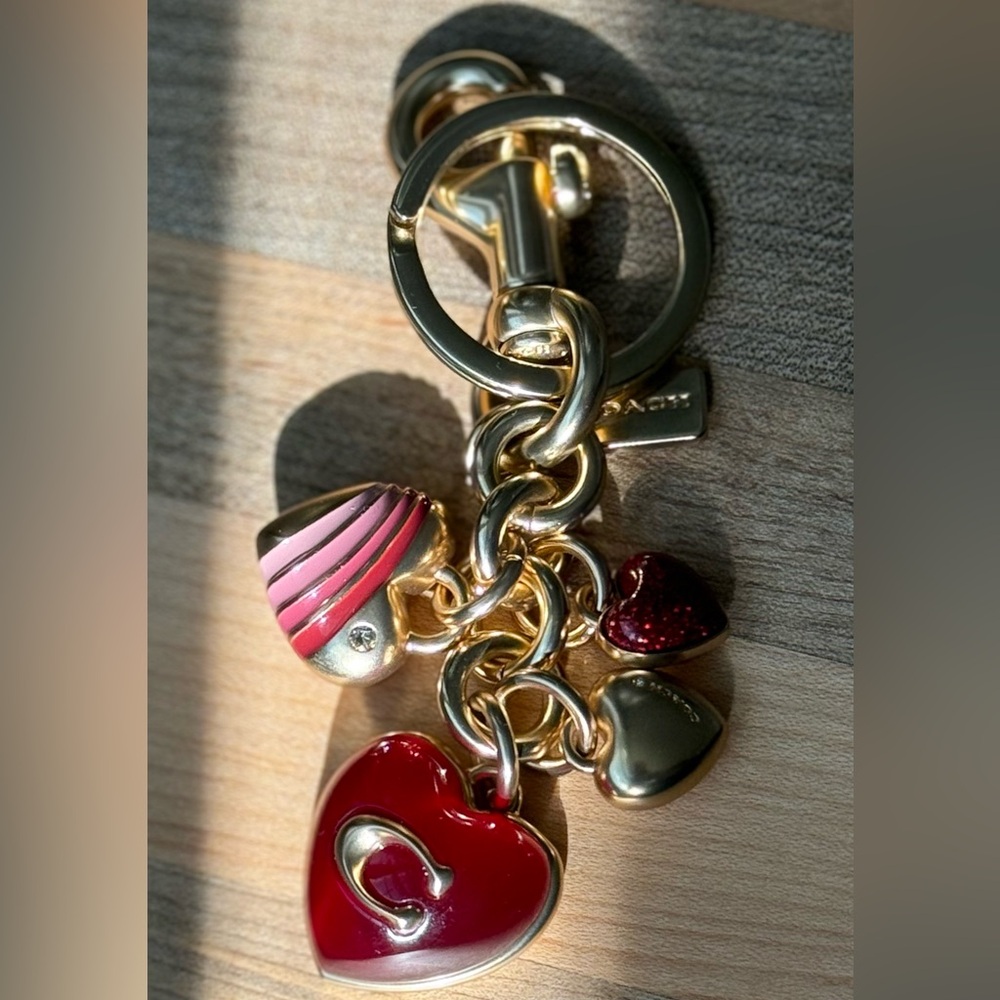 Coach Red Heart Cluster Bag Charm Keychain with Gold Hardware NWOT